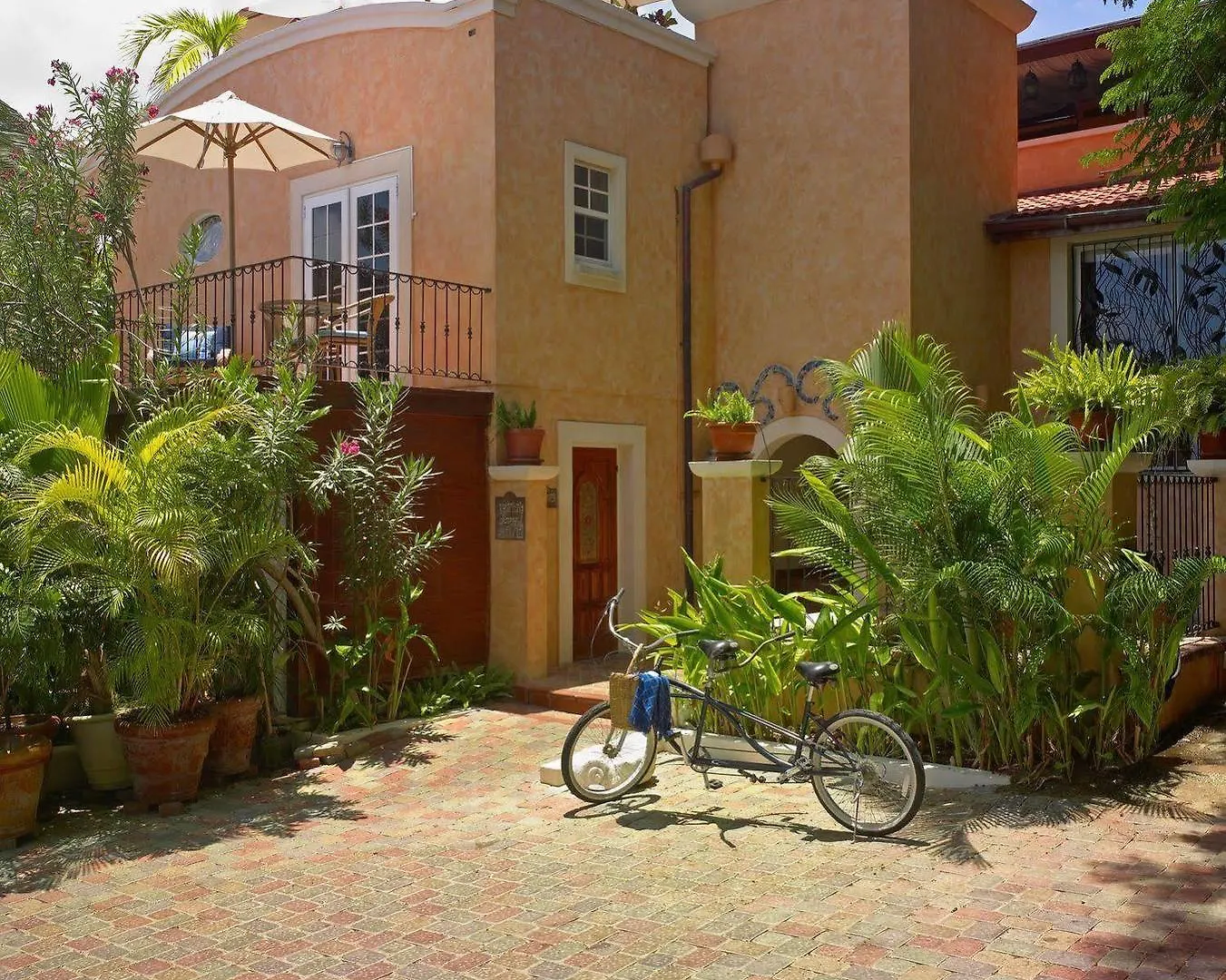 Little Arches Boutique Hotel - Adults Only Oistins